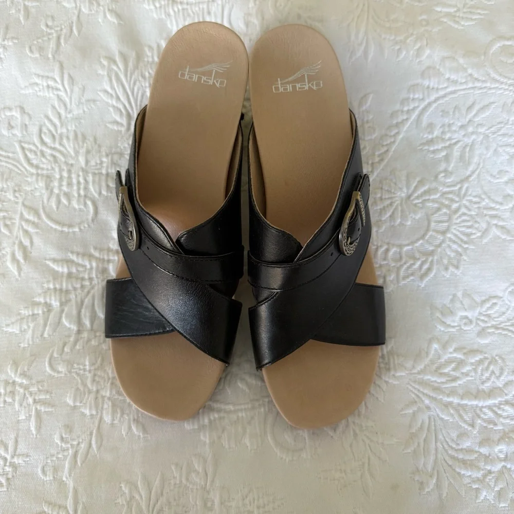 Dansko Amy Slide Black Leather Slide Sandals size 10.5